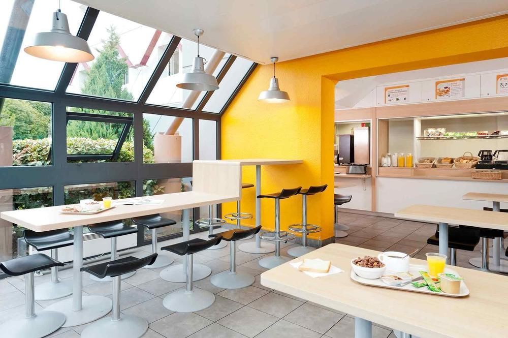 Hotelf1 Annecy Argonay Exterior photo